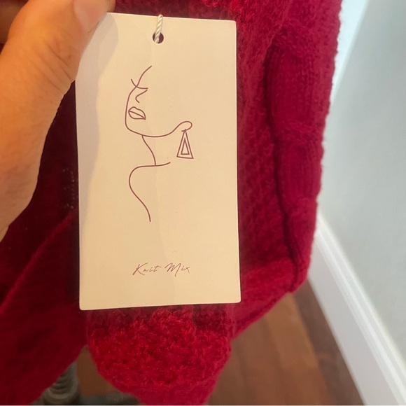 SHEIN- NWT M Maroon Knit V-Neck Long Knitted Sweater Dress - Picture 7 of 9